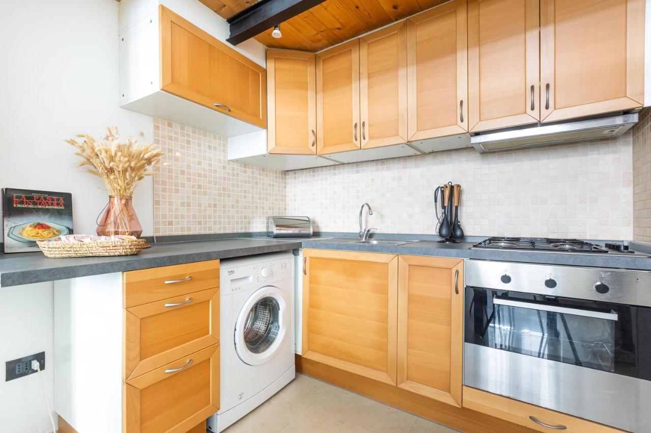 L'Appartamentino Holiday Home เลชเช ภายนอก รูปภาพ